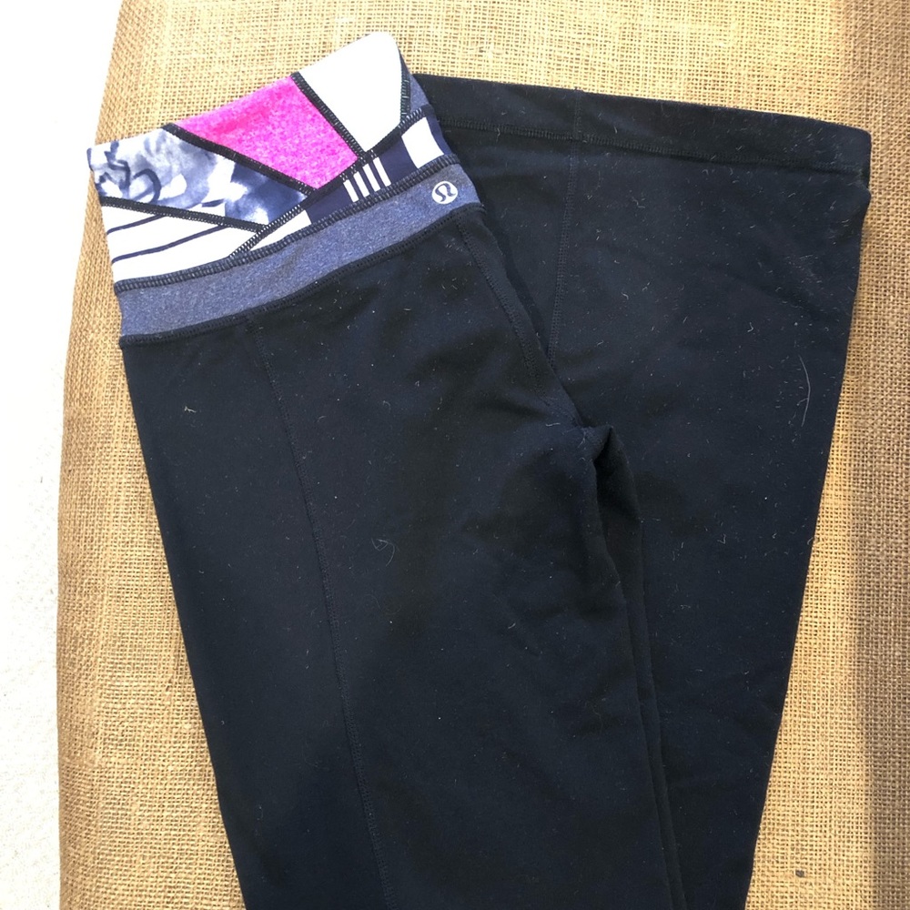 Lululemon yoga pants